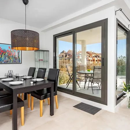 Apartment Modern With Pool In Ref 47 Benalmadena